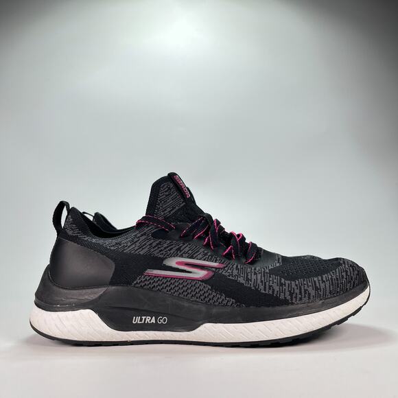 Skechers GO RUN Steady Swift Black Gray Running Shoes 16025 Women's Size 8.5 - Picture 1 of 11